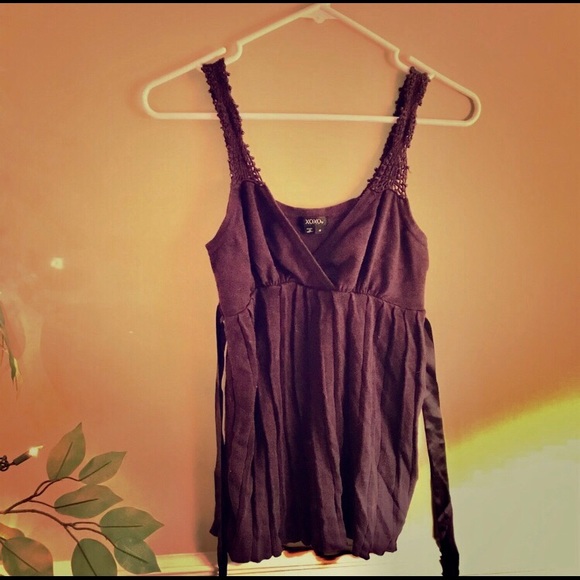 XOXO Tops - XOXO purple beaded pleated tank top